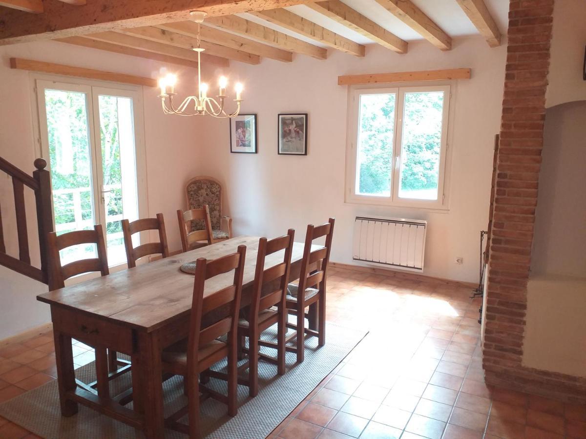 Belle Maison Proche De La Ville Et Du Lac Belcaire Exteriér fotografie